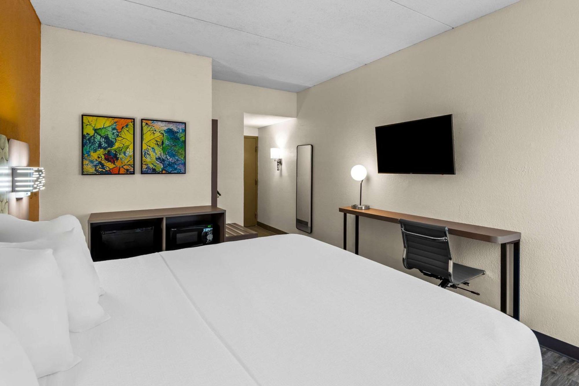 Concord Syracuse, Ascend Collection Hotel
