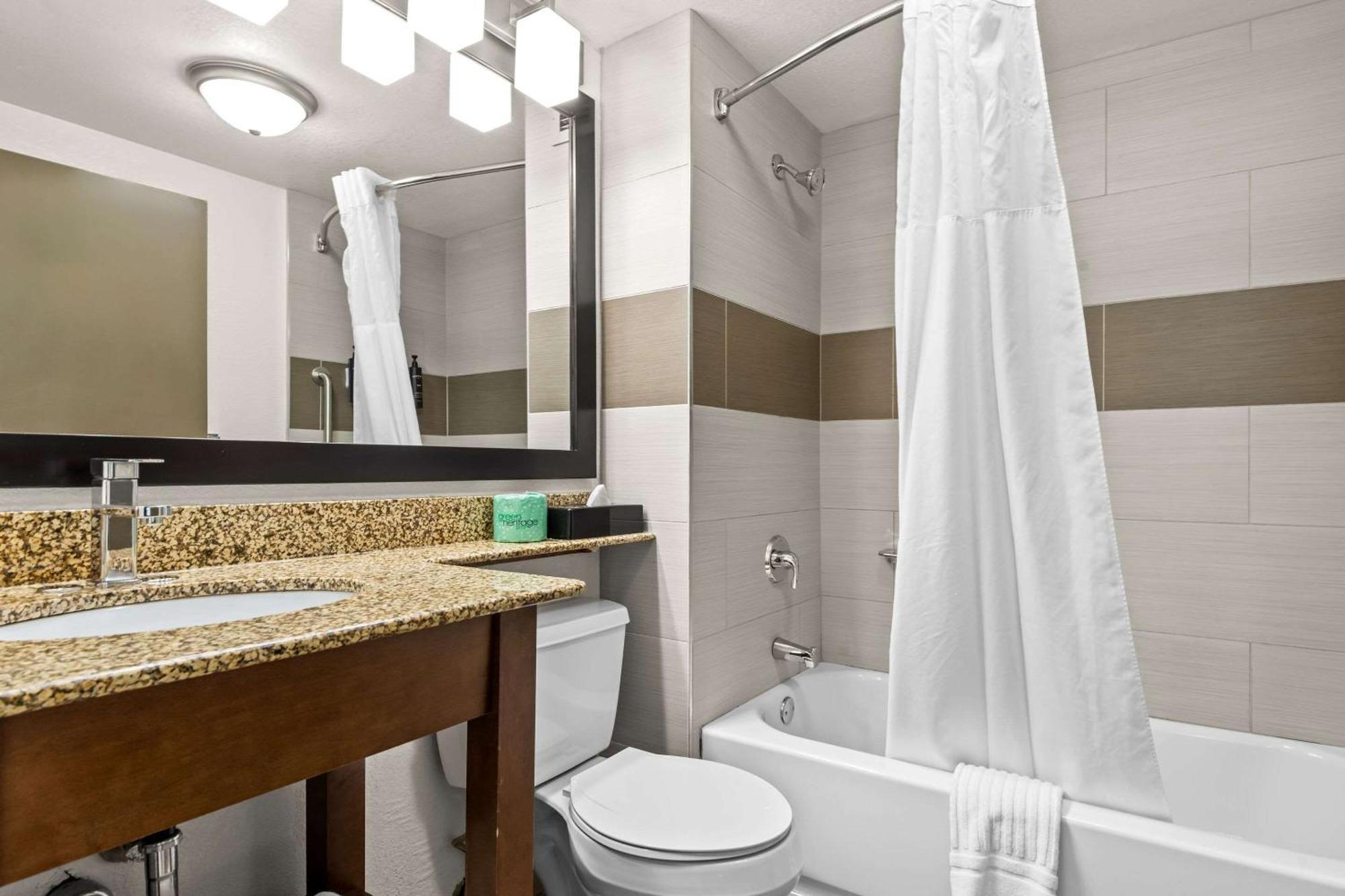 Hotel Concord Syracuse, Ascend Collection