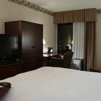 Concord Syracuse, Ascend Collection Hotel